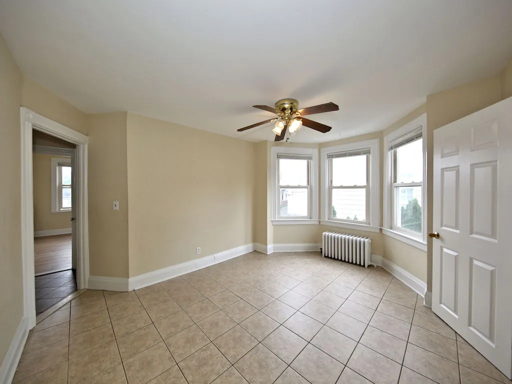 206 Fremont St #NA - Photo 3 of 6