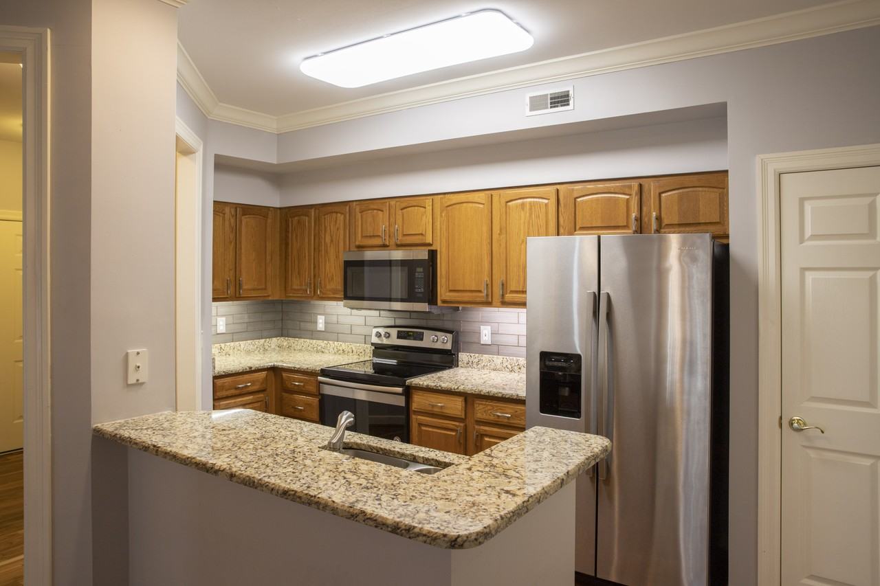 13115 Mill Crossing Ct #303 - Photo 6 of 22