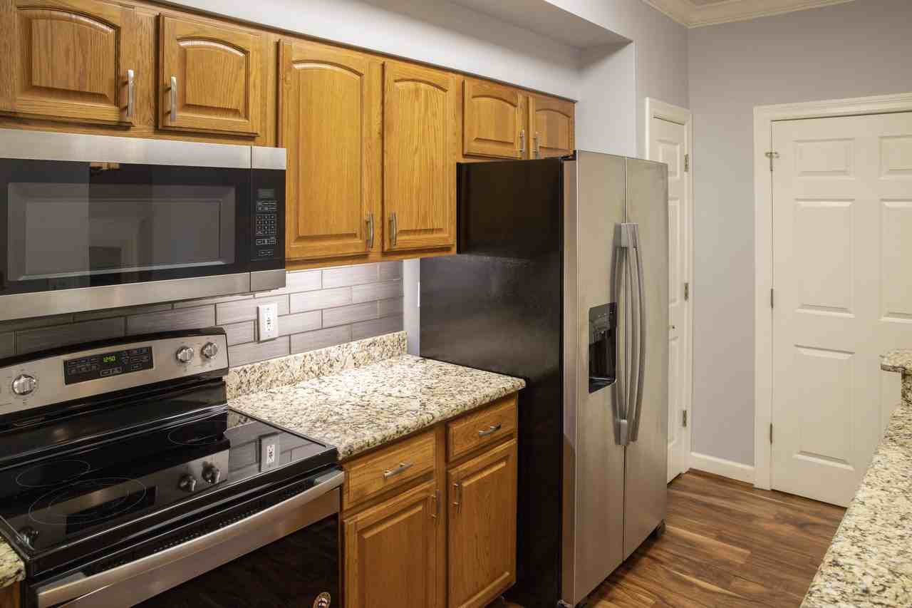 13115 Mill Crossing Ct #303 - Photo 7 of 22