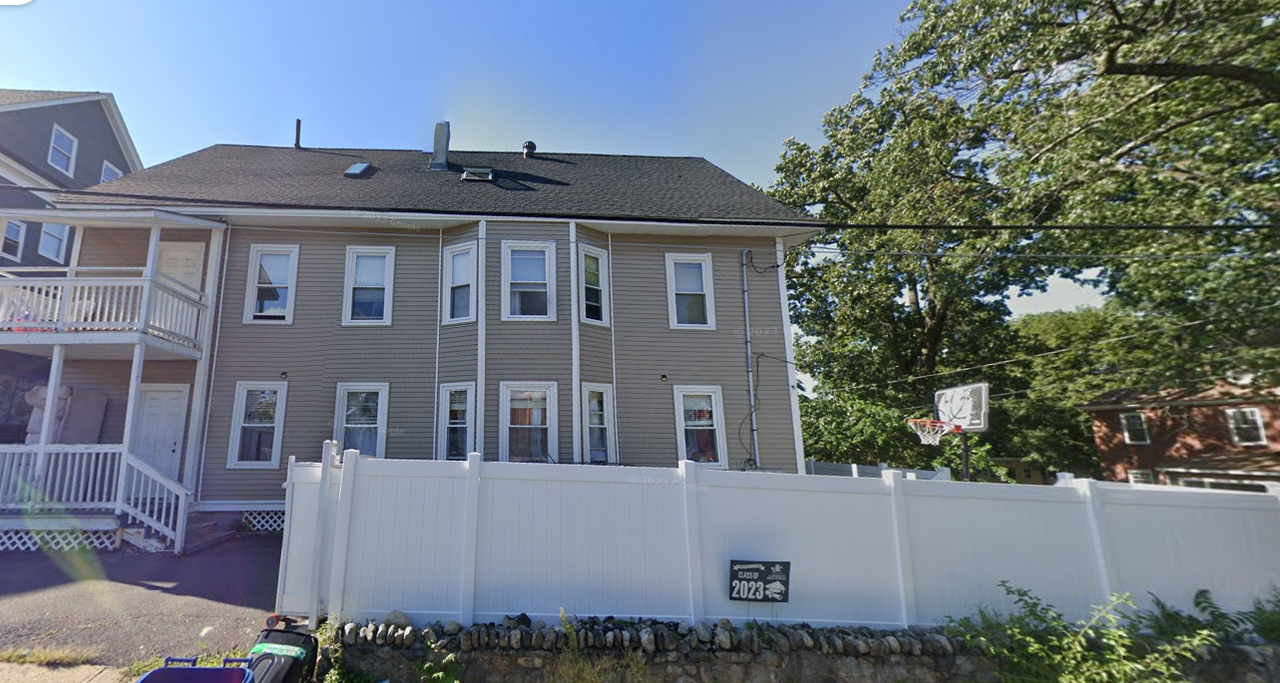 1012 Linden St #3 - Photo 3 of 8