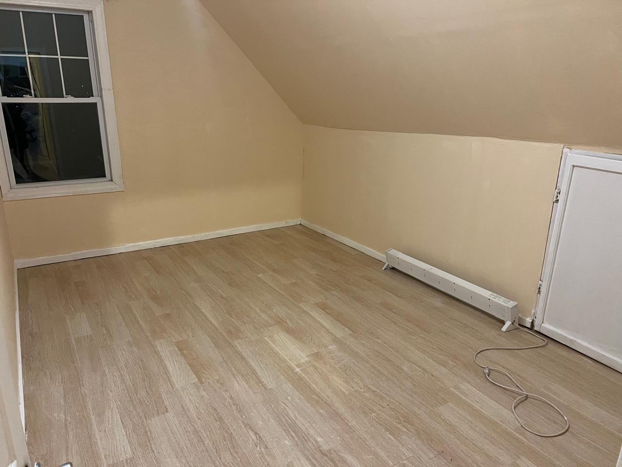 1012 Linden St #3 - Photo 5 of 8