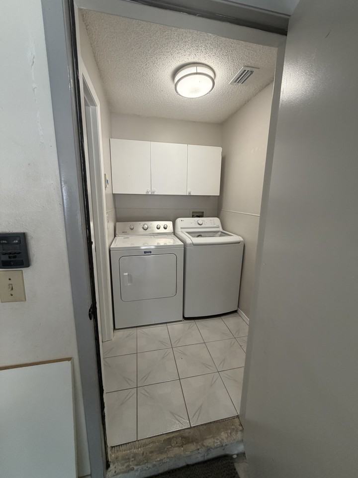 8736 Huntfield St #NA - Photo 4 of 15