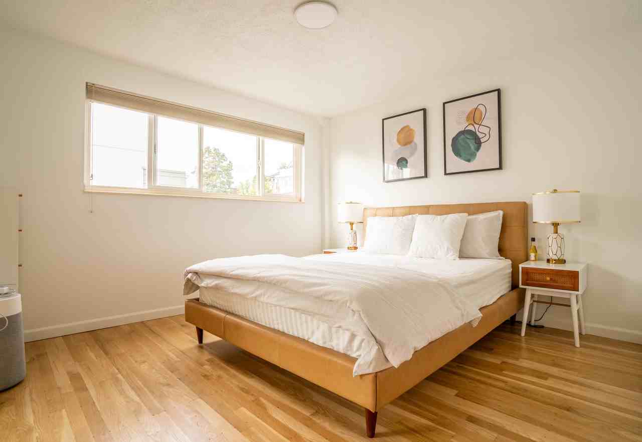 919 2nd Ave W #505 - Photo 5 of 10