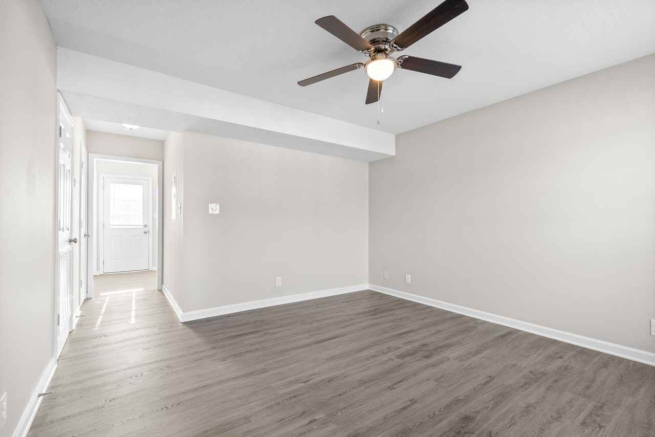 1880 Waters Edge Dr #D - Photo 2 of 19