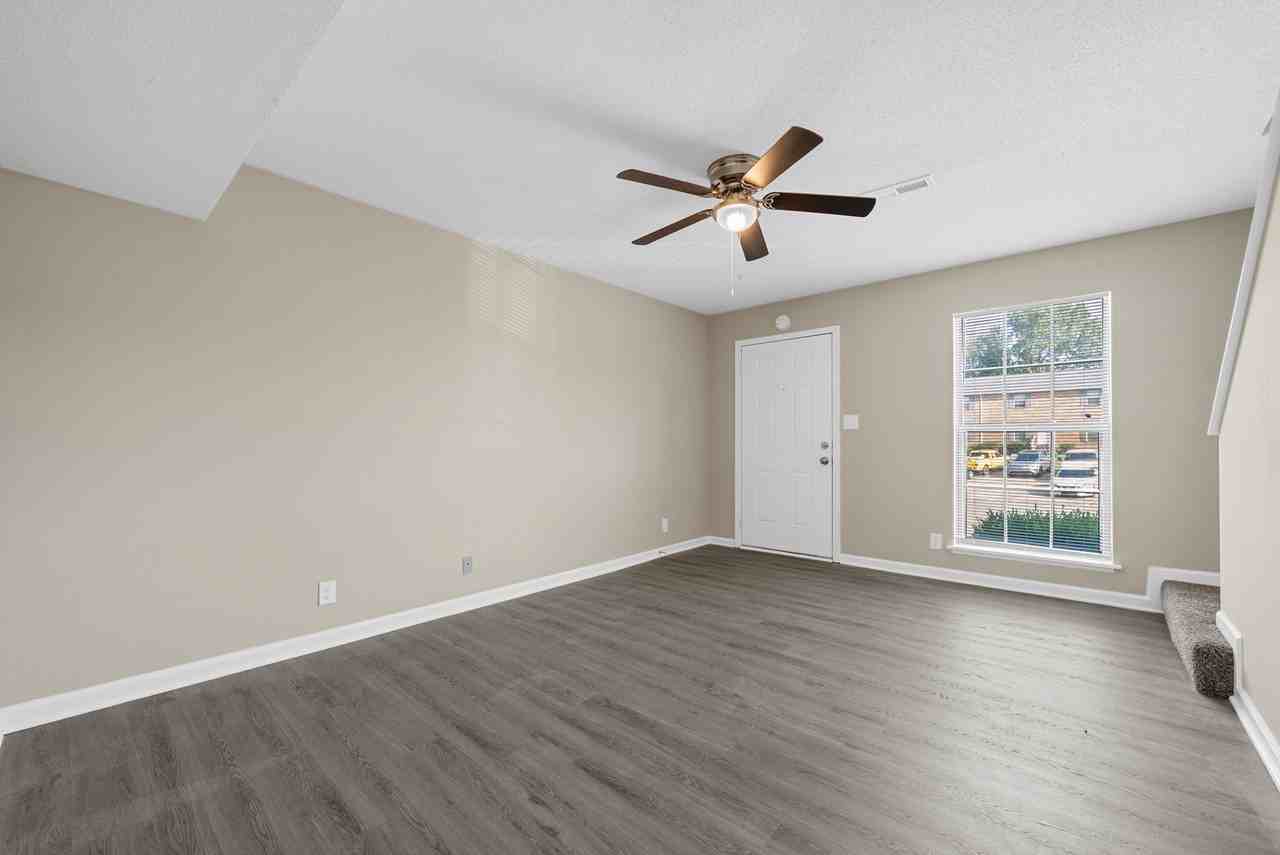 260 Winters Ct #A - Photo 4 of 20