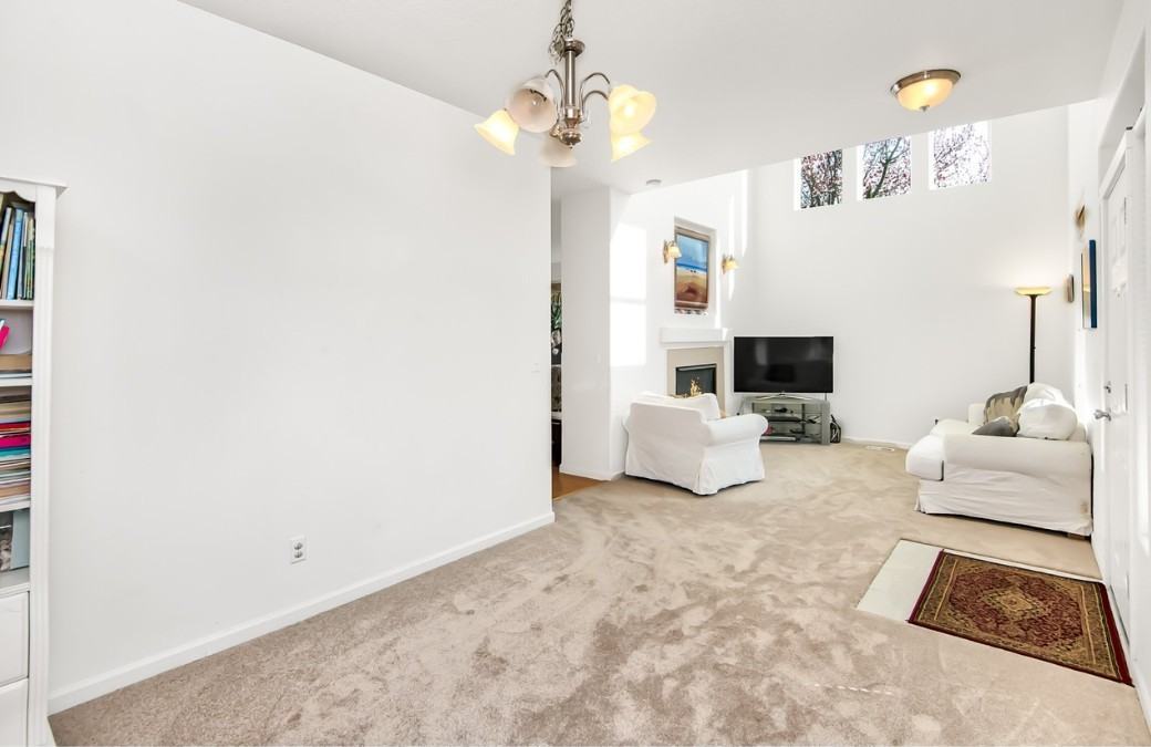 10251 Ne Okanogan St #NA - Photo 4 of 20
