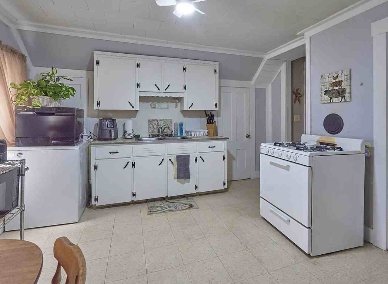 66 Cherry St #3 - Photo 7 of 7