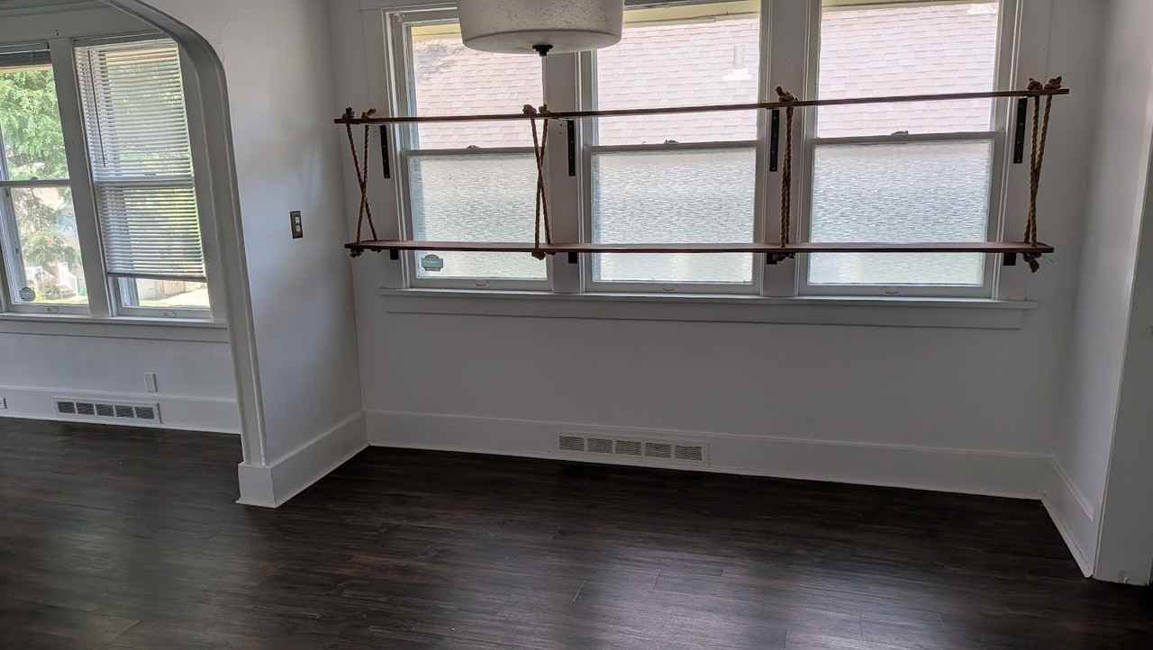4859 Burt St #NA - Photo 6 of 19