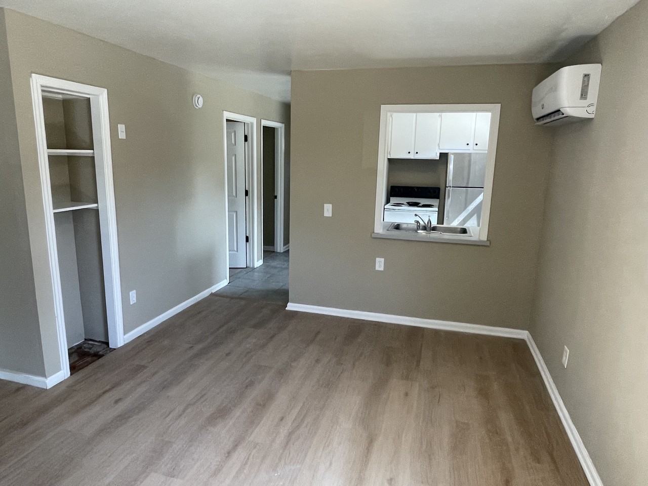 521 Swann St #NA - Photo 4 of 14
