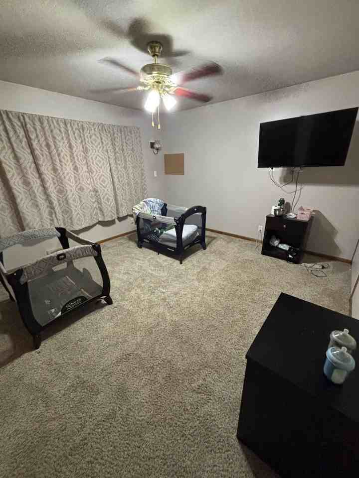 763 Grace Ave #1 - Photo 7 of 9