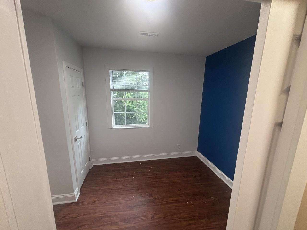 400 Mark Rd #NA - Photo 4 of 11
