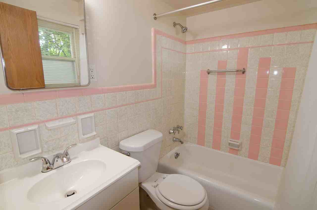 Spacious Apartments in Delhi Twp - Photo 5 of 5