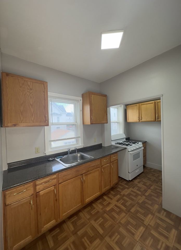 55 Chester Ave #2 - Photo 6 of 6