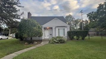 featured image of 1914 E 2nd St #NA