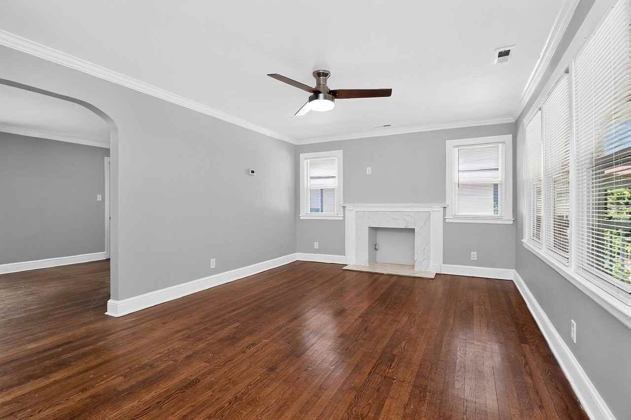 305 Sylvania Ave - Photo 5 of 18