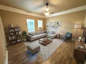 1137 W Ashby Pl - Photo 1 of 1