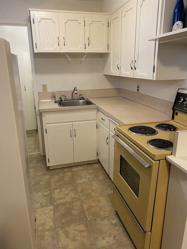1408 Memorial Dr Nw - Photo 4 of 10