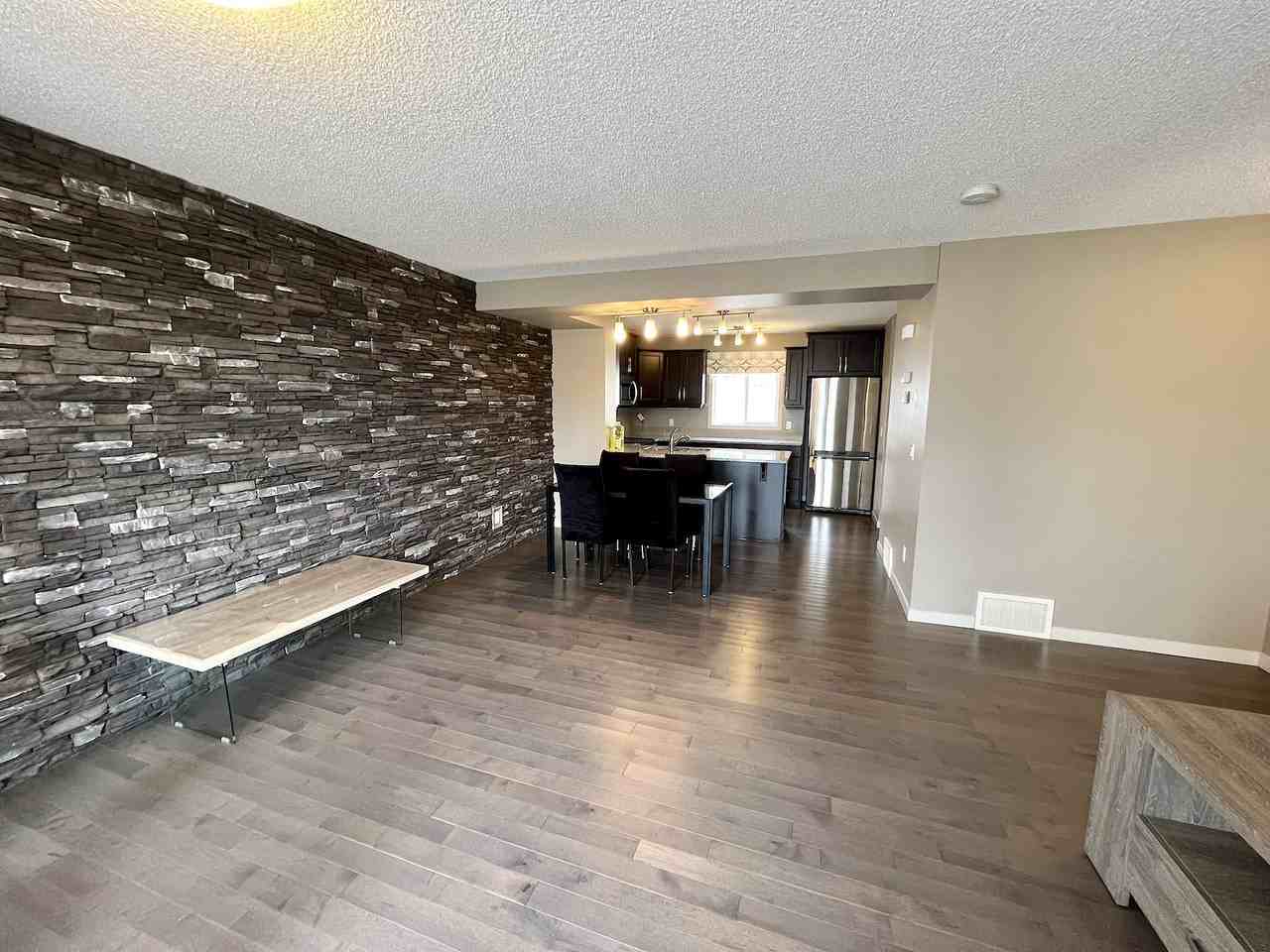 1816 - 1816 Rutherford Road Southwest - Photo 4 of 14