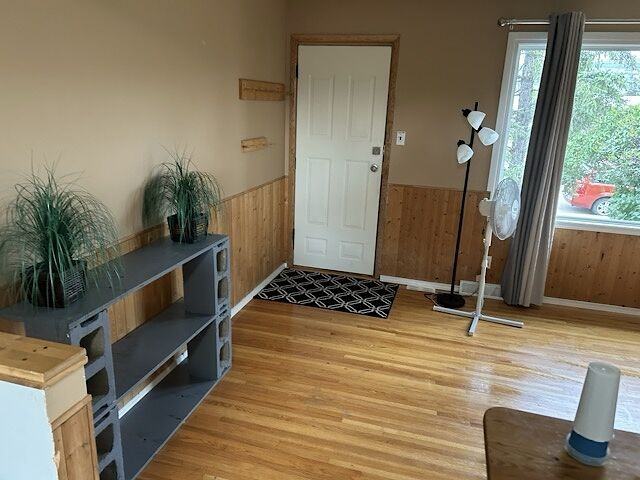 6340 33 Ave Nw - Photo 6 of 13