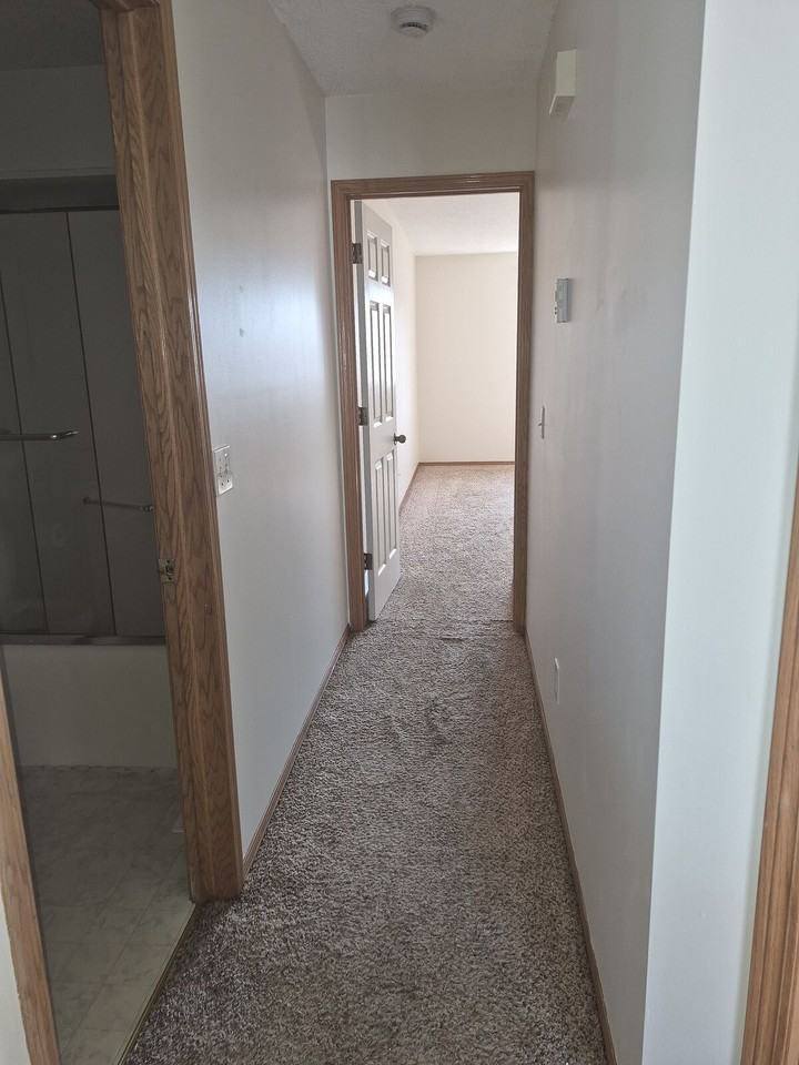 80 Applemont Close Se - Photo 7 of 15