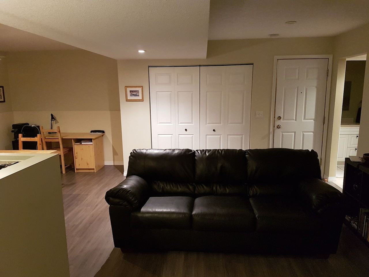 2631 23 Ave Sw - Photo 2 of 11