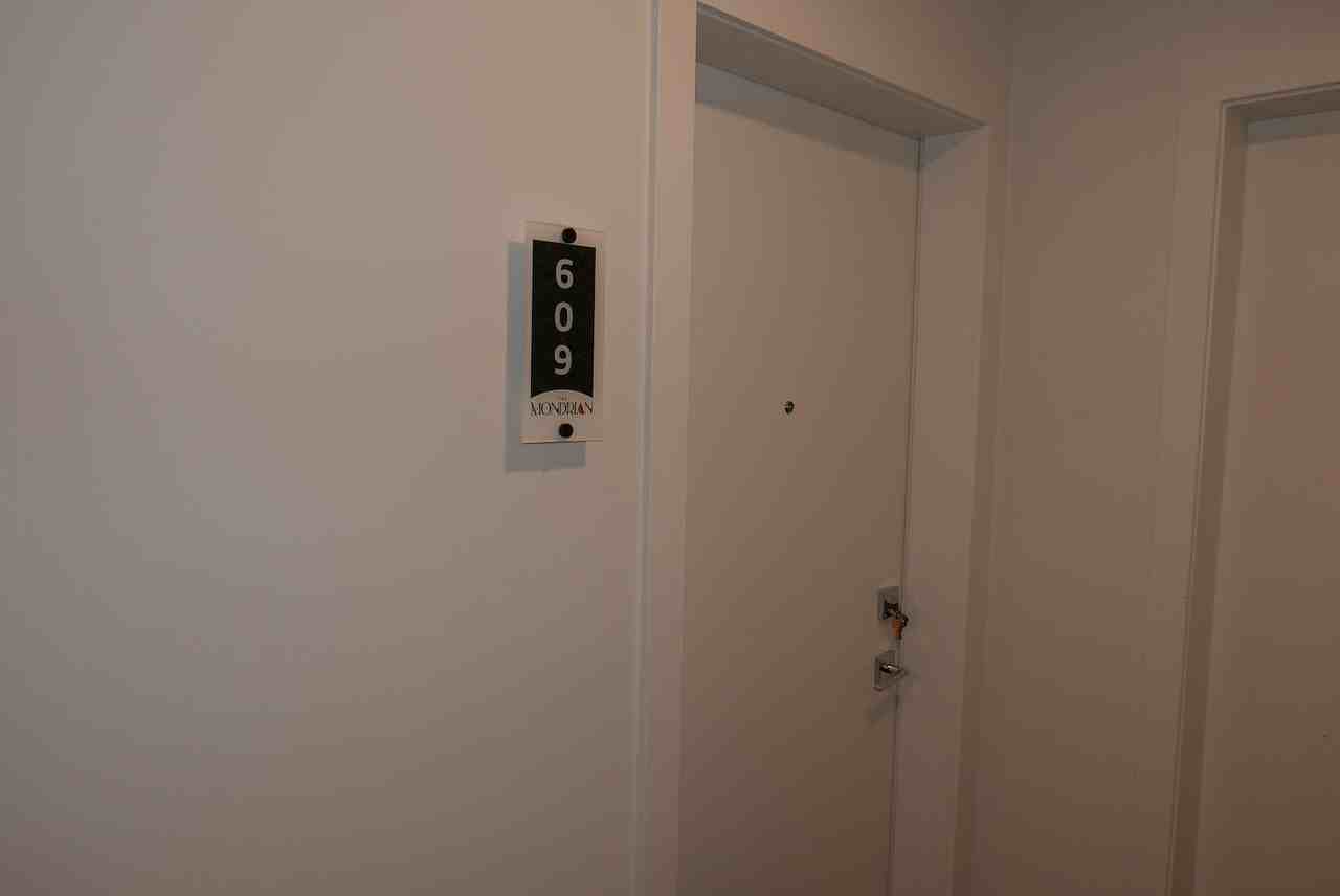 8370 Broadcast Ave Sw - Photo 2 of 28