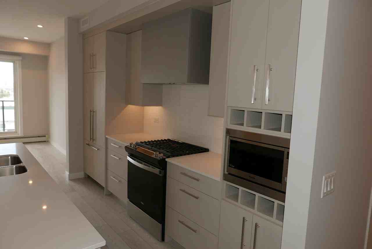 8370 Broadcast Ave Sw - Photo 5 of 28