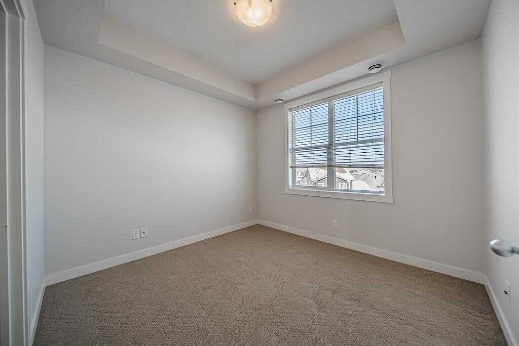 193 Cranford Walk Se - Photo 2 of 21