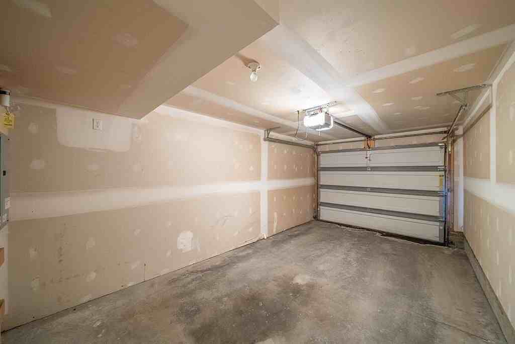 193 Cranford Walk Se - Photo 4 of 21