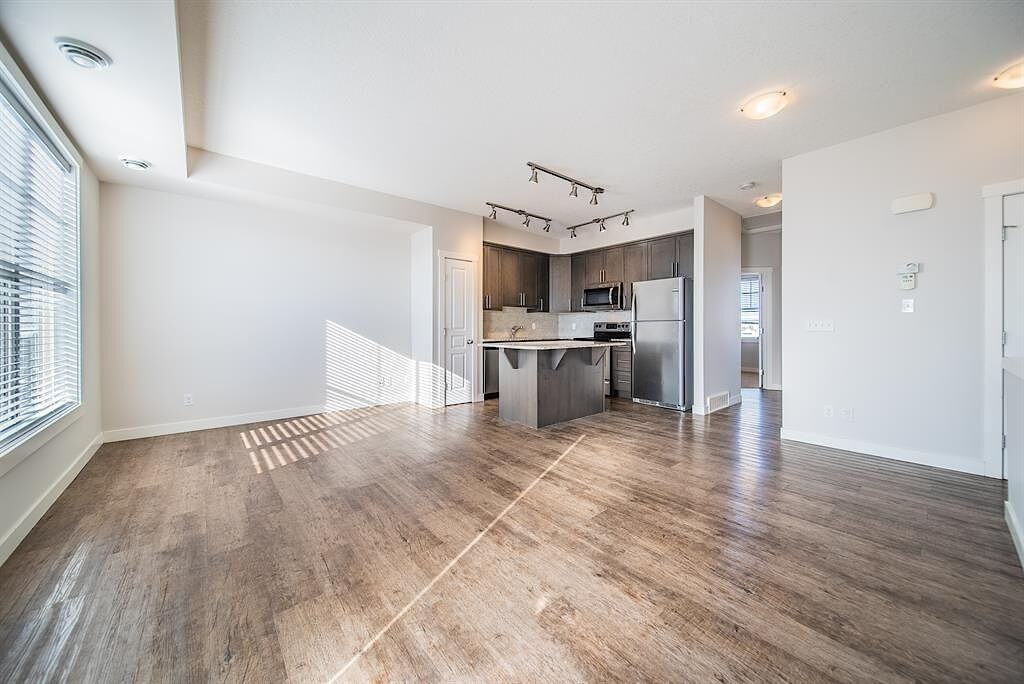 193 Cranford Walk Se - Photo 7 of 21