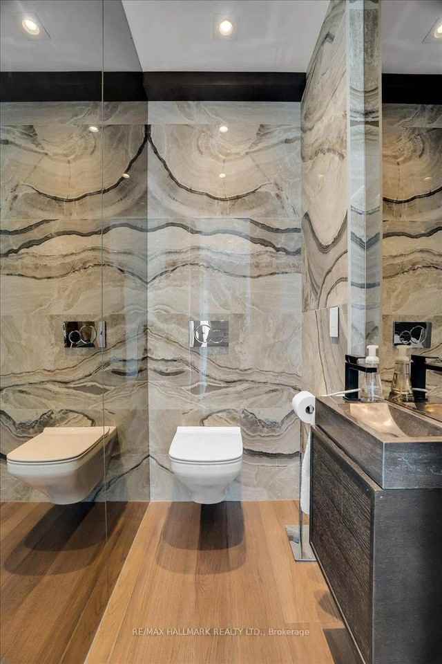 301 Markham Street - Photo 12