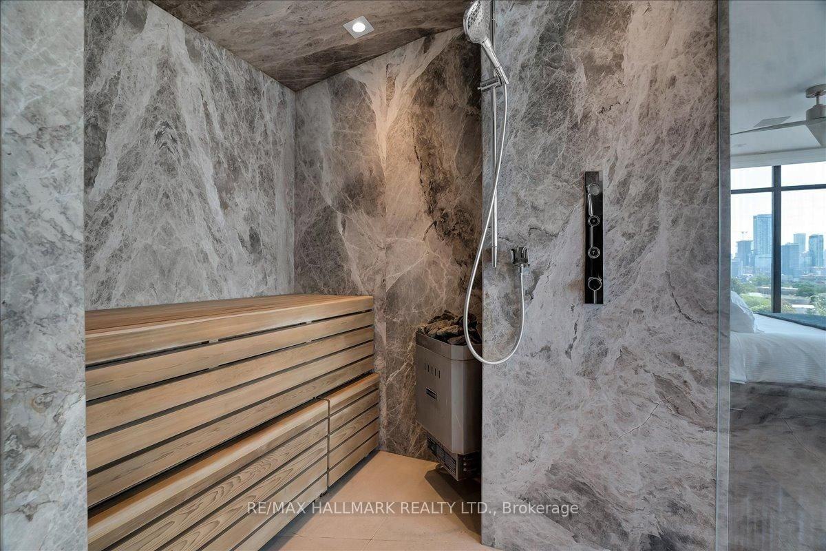 301 Markham Street - Photo 21