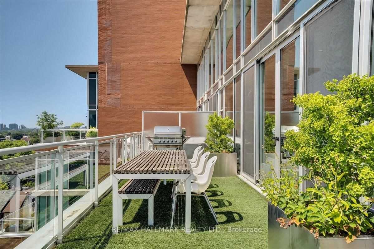 301 Markham Street - Photo 28
