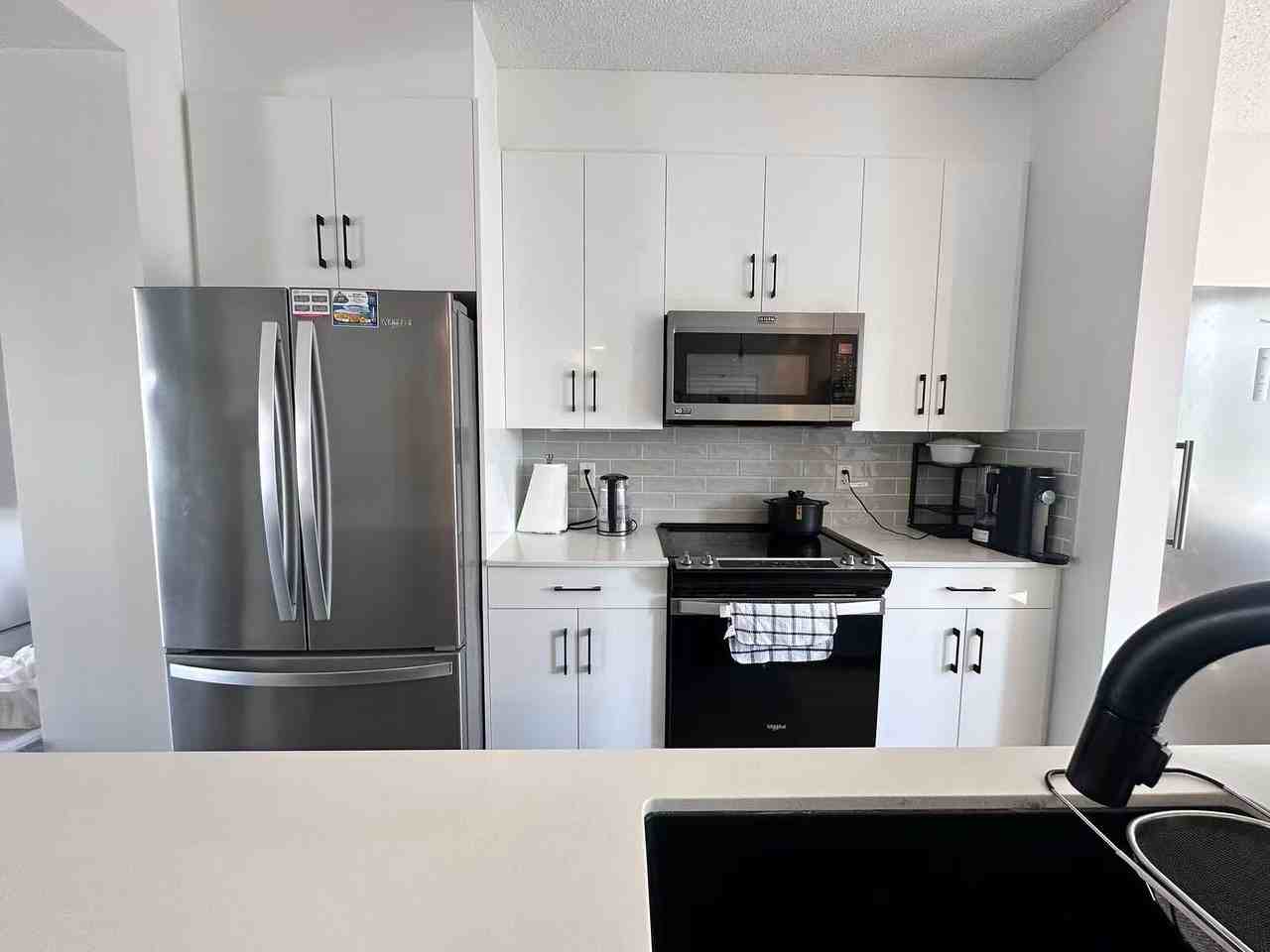11910 - 11910 35 Ave Sw - Photo 7 of 17