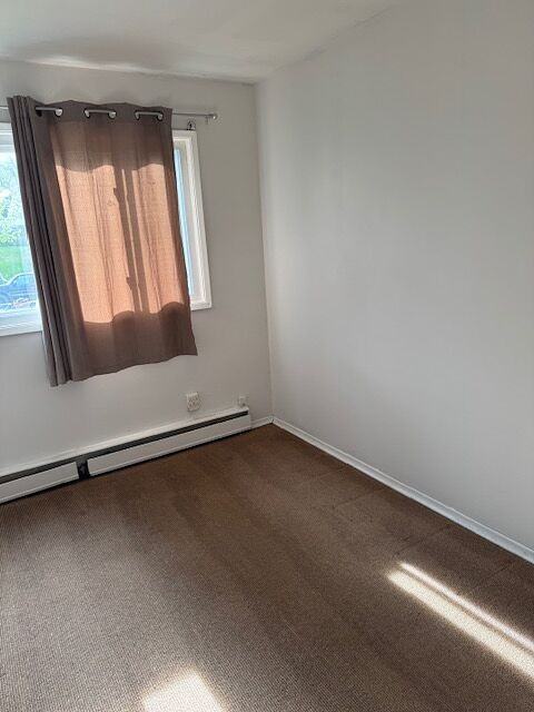 4432 - 4432 4 St Nw - Photo 3 of 4