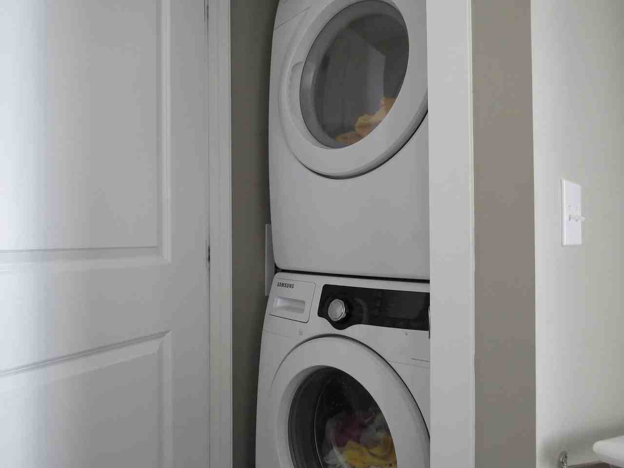 147 Redstone Dr Ne - Photo 5 of 7