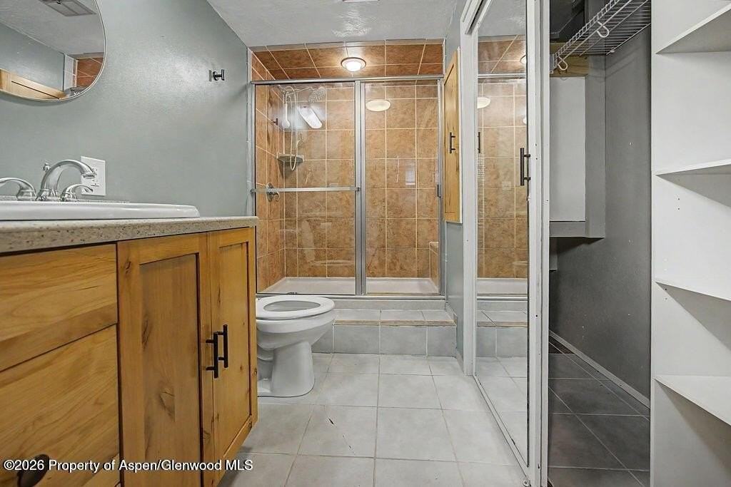1020 School St - Photo 5 of 6
