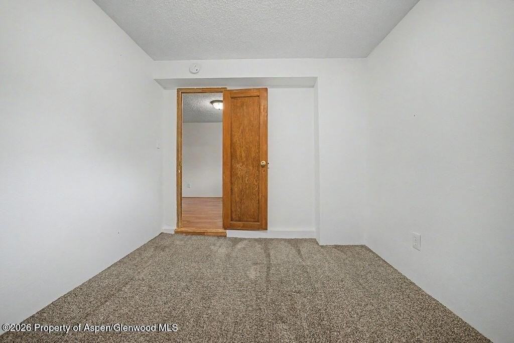 1020 School St - Photo 6 of 6