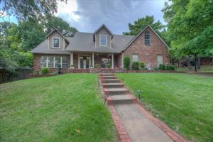 featured image of 8632 S Braden Ave #1