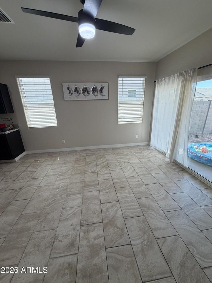 7836 W Riverside Ave - Photo 5 of 24