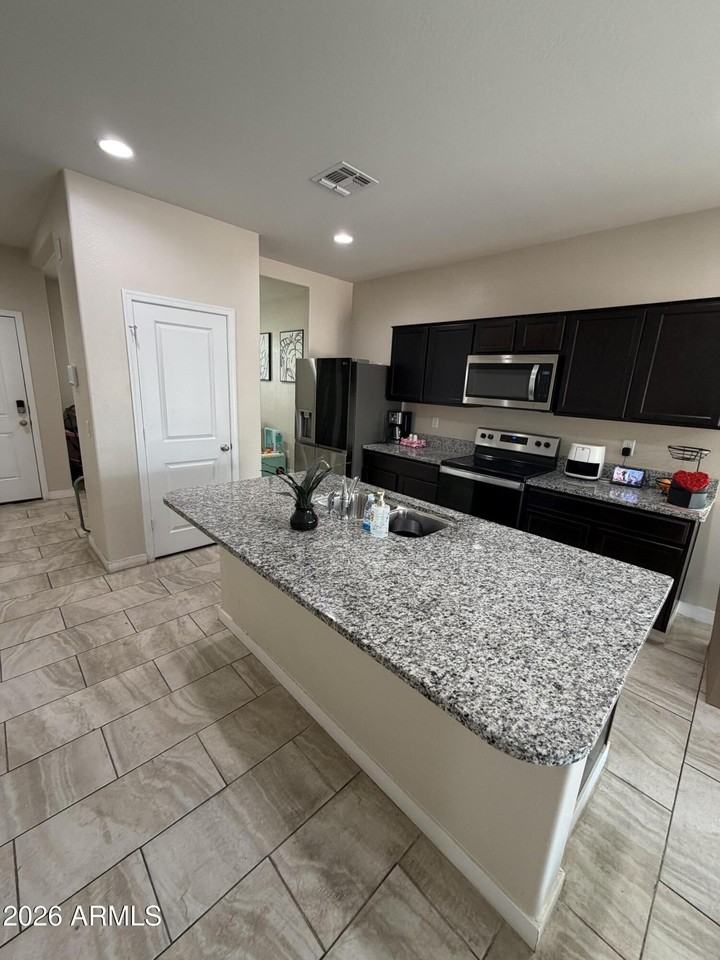 7836 W Riverside Ave - Photo 7 of 24