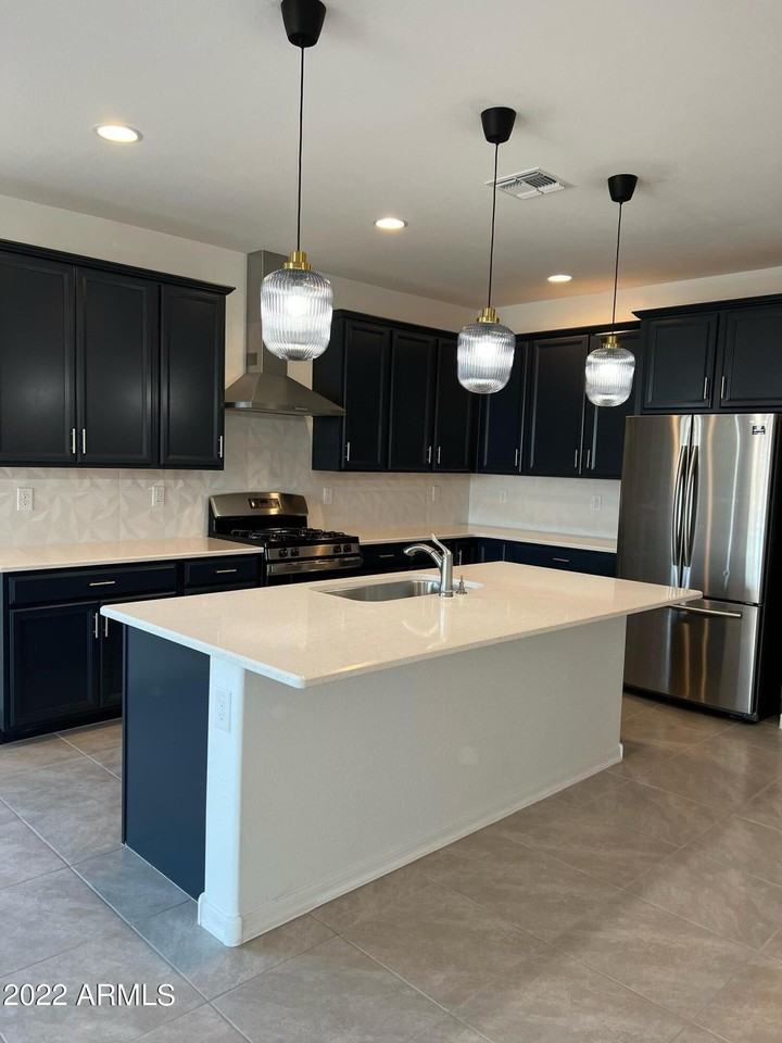 12435 W Citrus Way - Photo 2 of 12