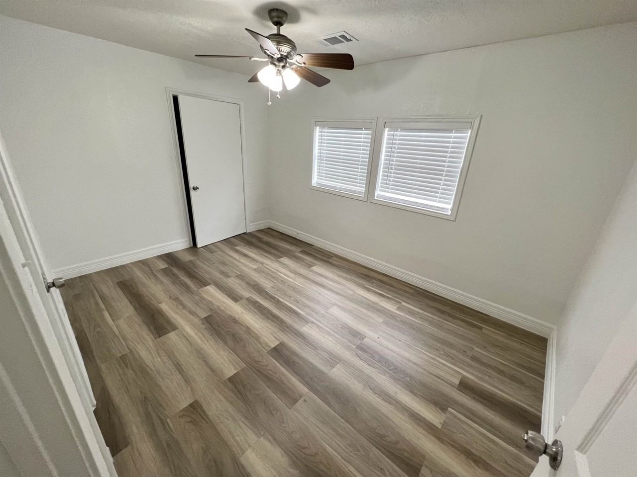 6598 Verde St - Photo 7 of 14