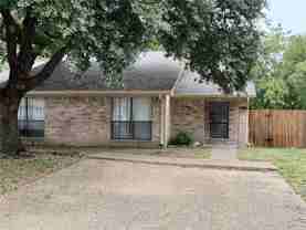 704 Cross Timbers Dr - Photo 1 of 1