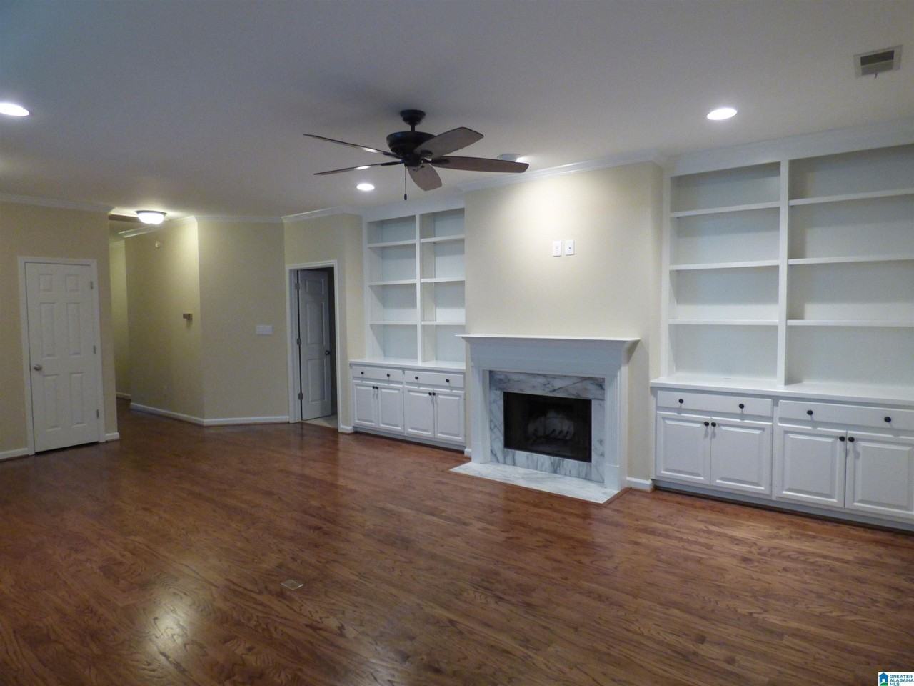 1115 Berwick Rd - Photo 2 of 12