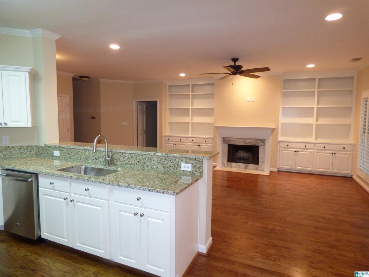 1115 Berwick Rd - Photo 5 of 12