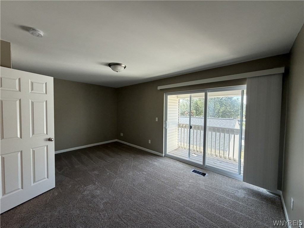 723 Robin Rd - Photo 5 of 13