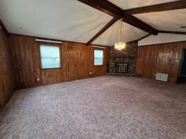 featured image of 14 Devon Ln