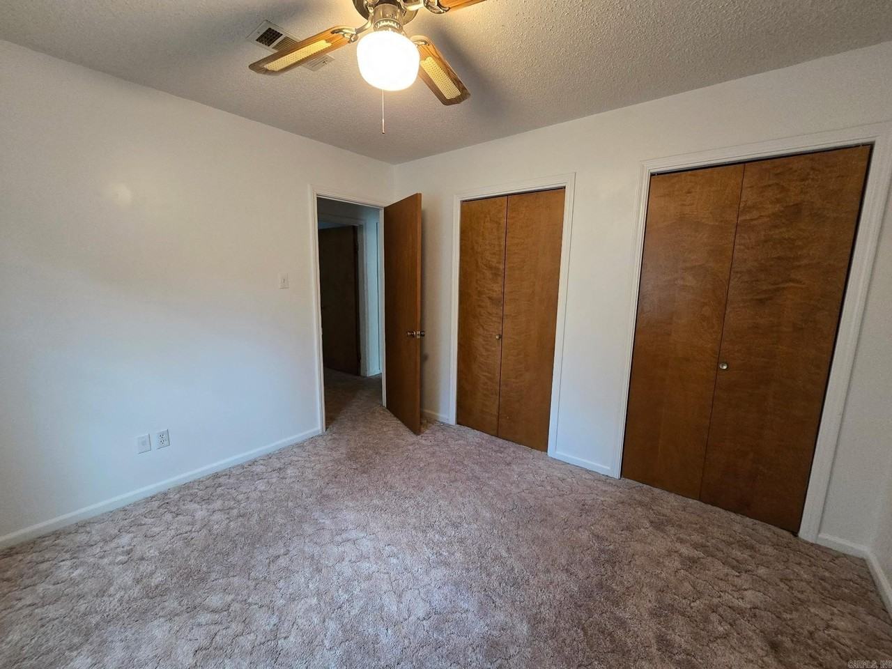 14 Devon Ln - Photo 7 of 12