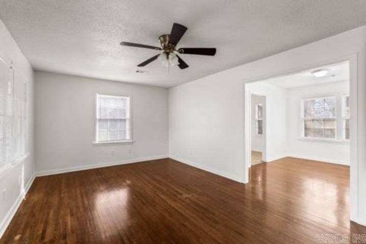 1511 W 23rd St - Photo 3 of 15
